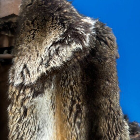 Luxury Faux Fur Vest With Tag Certified Animal Friendly Size S - Picture 2 of 7